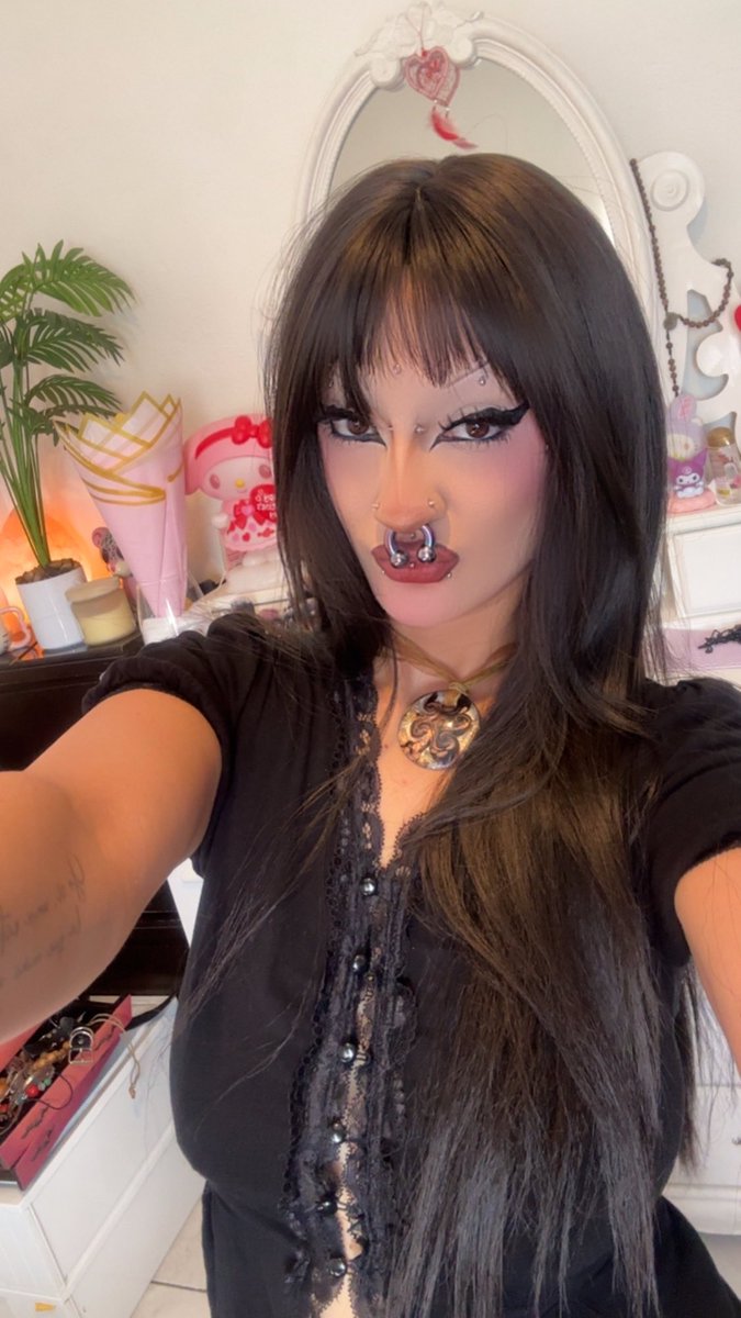 Maldito duende tweet media