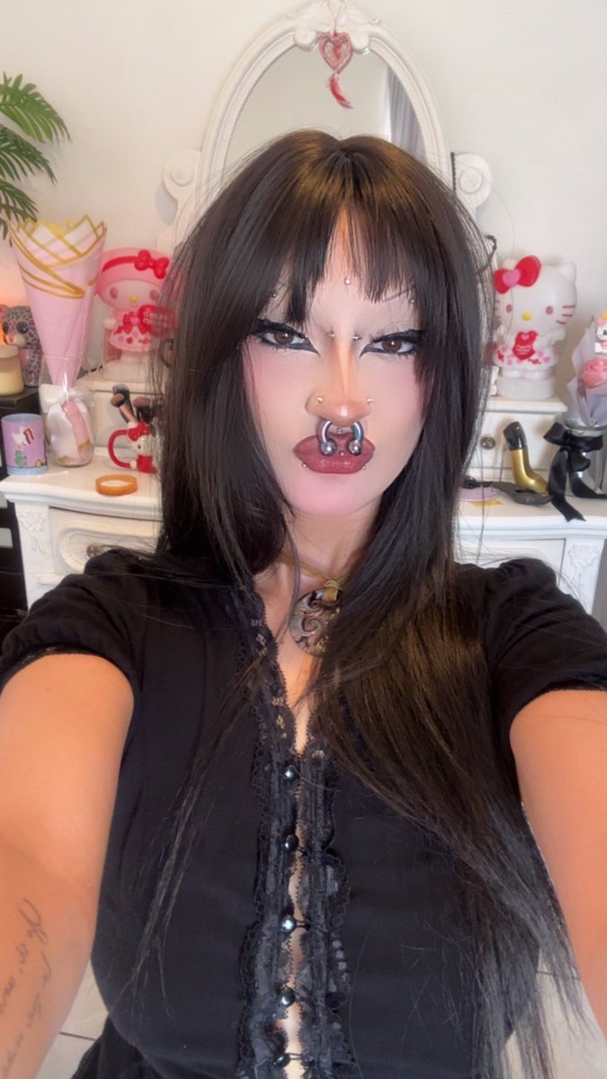 Maldito duende tweet media