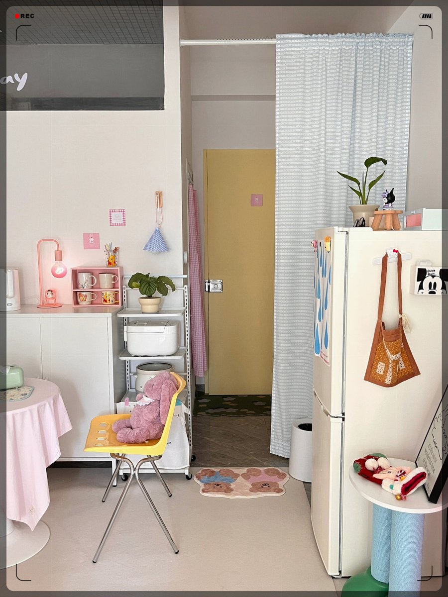 Cat Sandage  tweet media