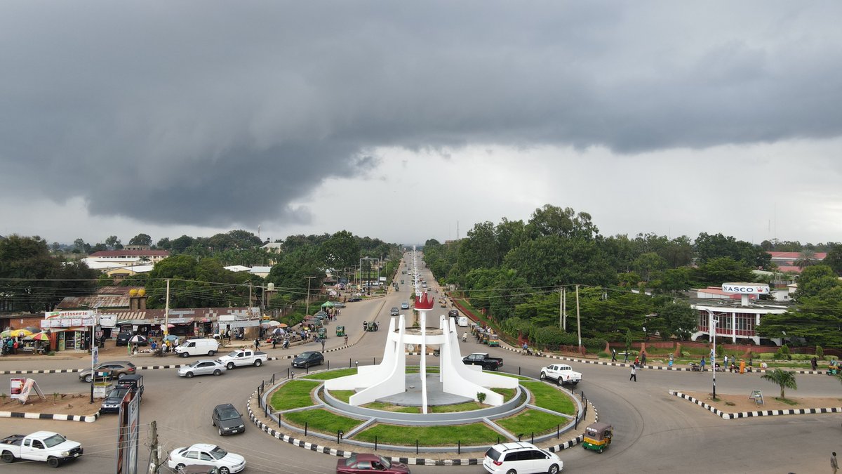 Jeribond๐ซ tweet media