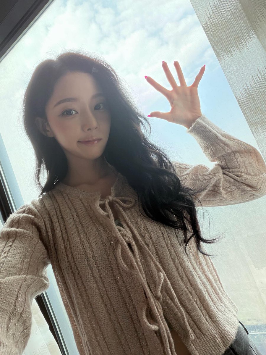 취향의 윈터 tweet media