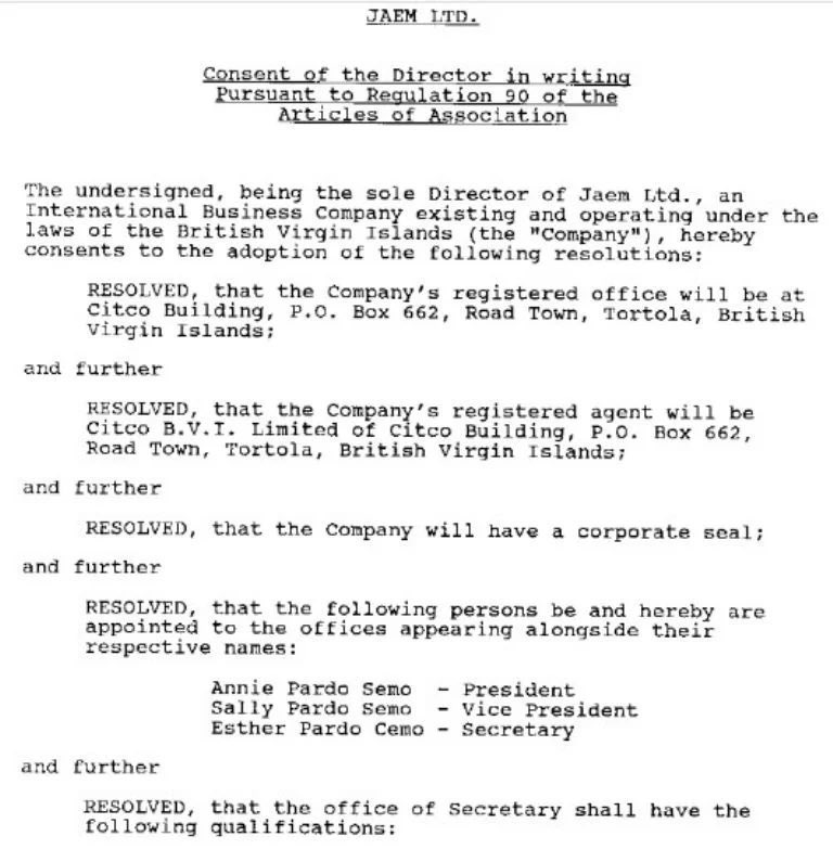 Y hablando de asolearse las patas… ¿seguirá Annie Pardo Semo, la madre de <a href="/Claudiashein/">Claudia Sheinbaum Pardo</a> teniendo empresas fantasmas y cuentas bancarias en las Islas Vírgenes? 🤔