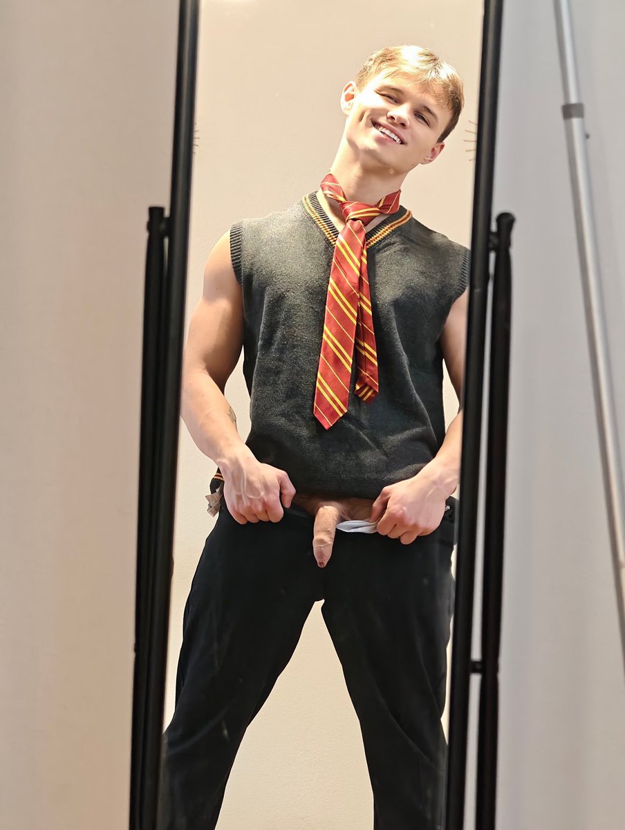 Follow me on Instagram: golden_slavic tweet media