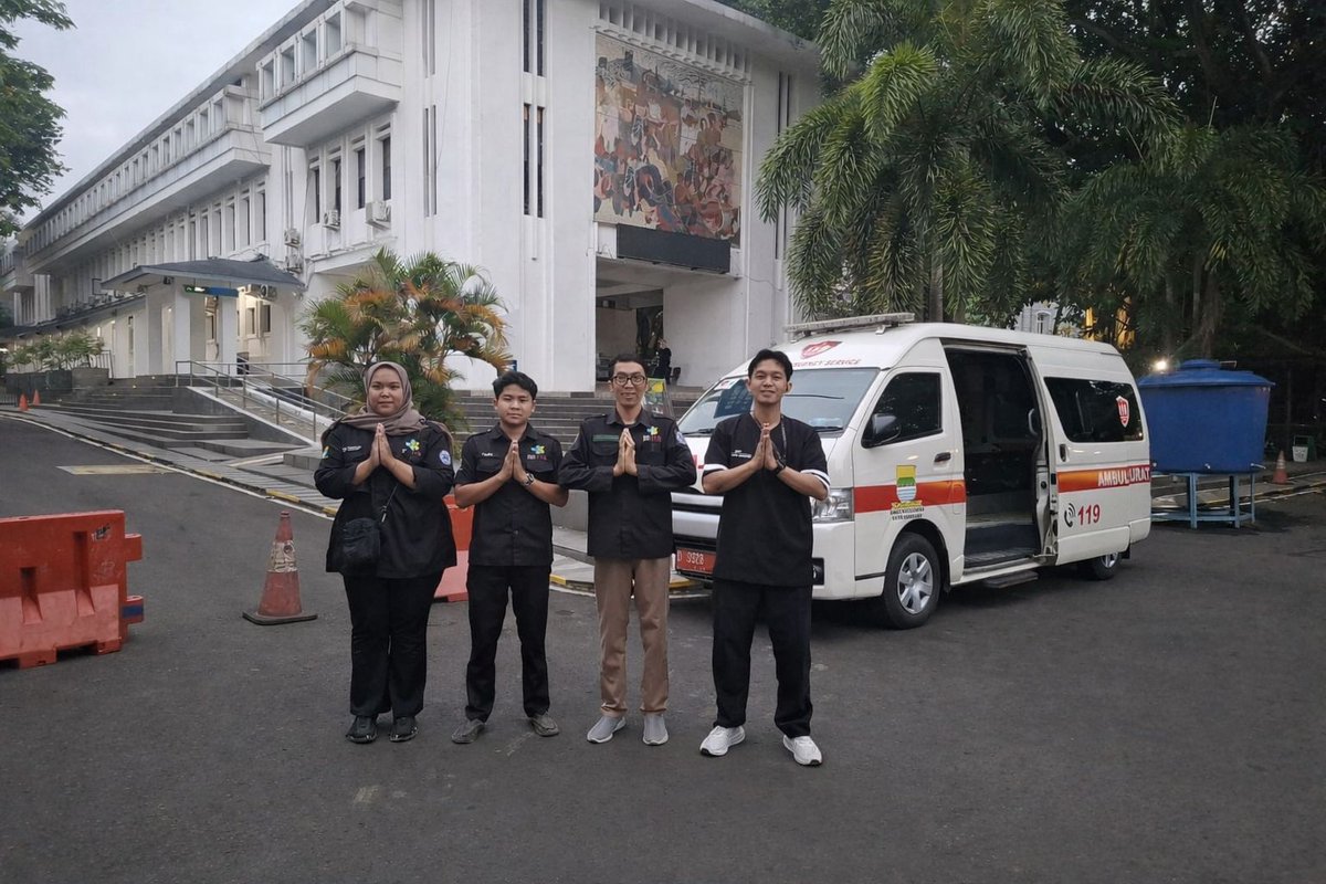 @ambulansbandung119 tweet media