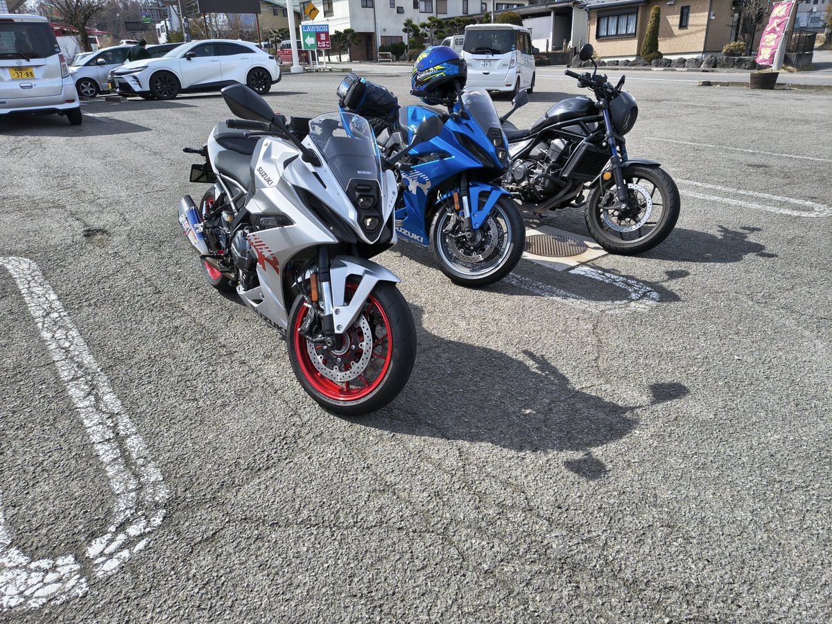 赤海月ちゃん🍅( '-' 🍅 )ﾄﾒｲﾄｩ tweet media