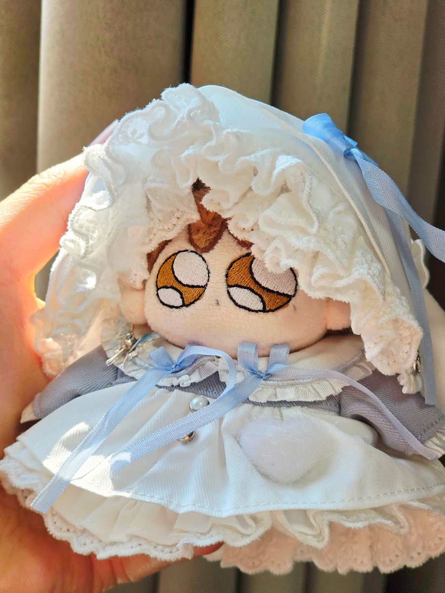 전지십 tweet media