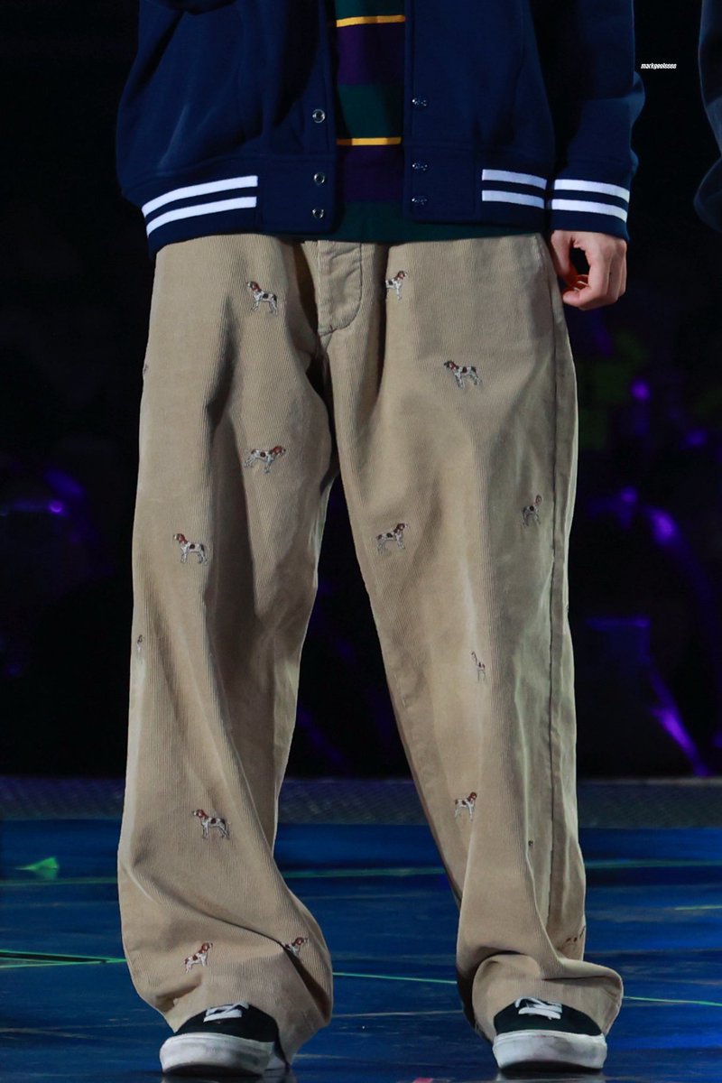 flora 🐈 tweet media