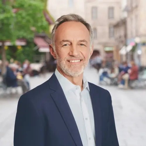 Sylvain J. tweet media