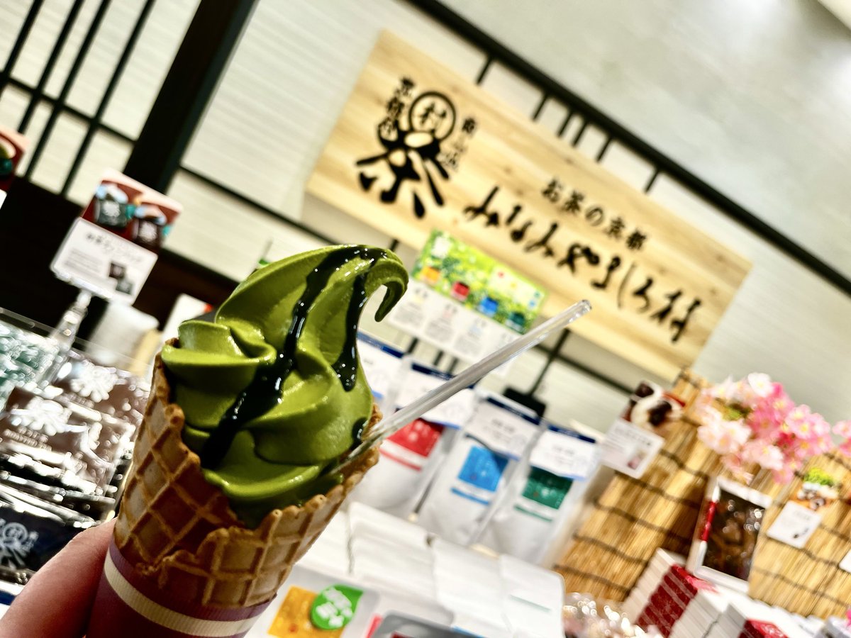 ティキレス tweet media