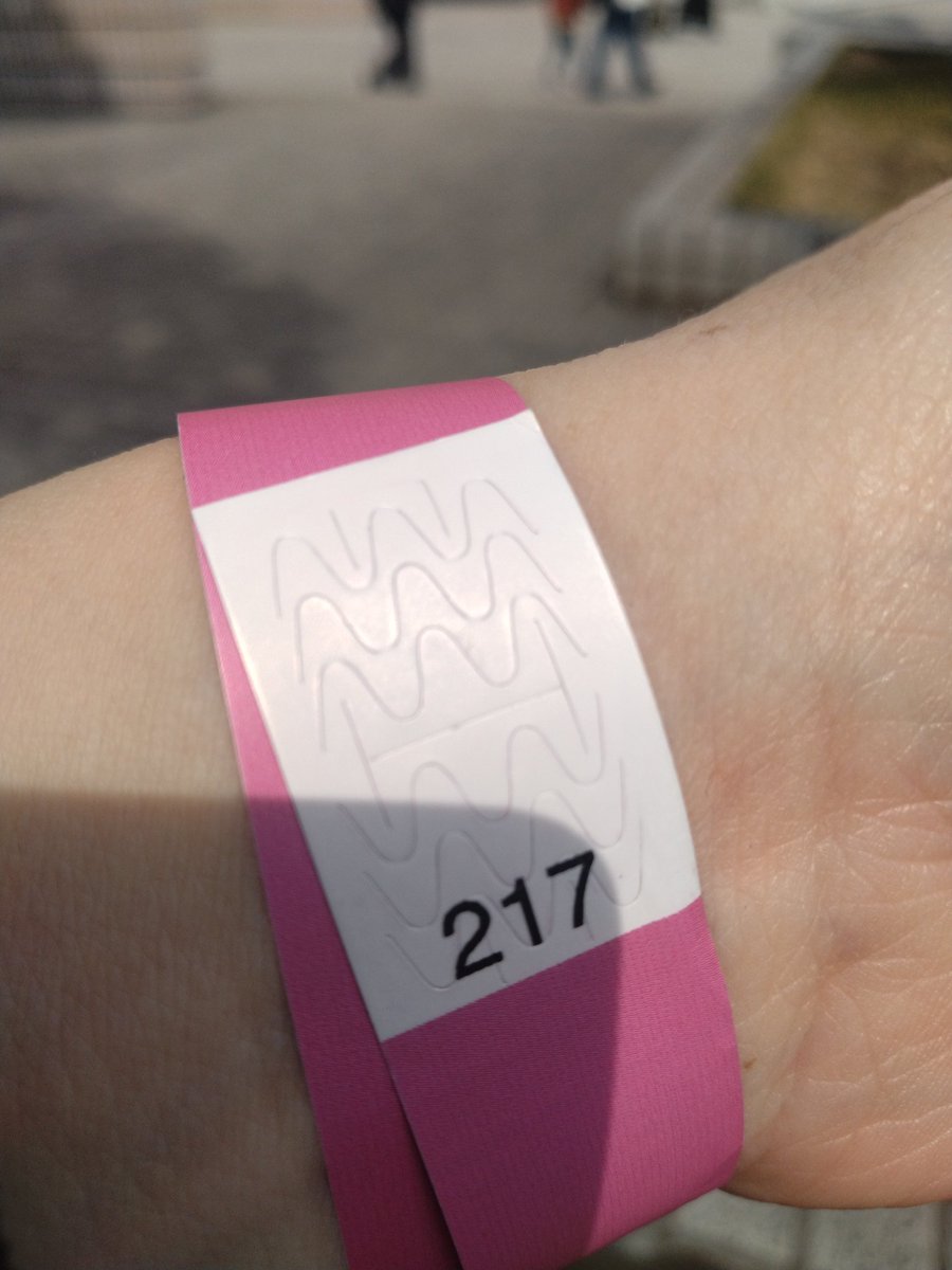 ひろぴ tweet media