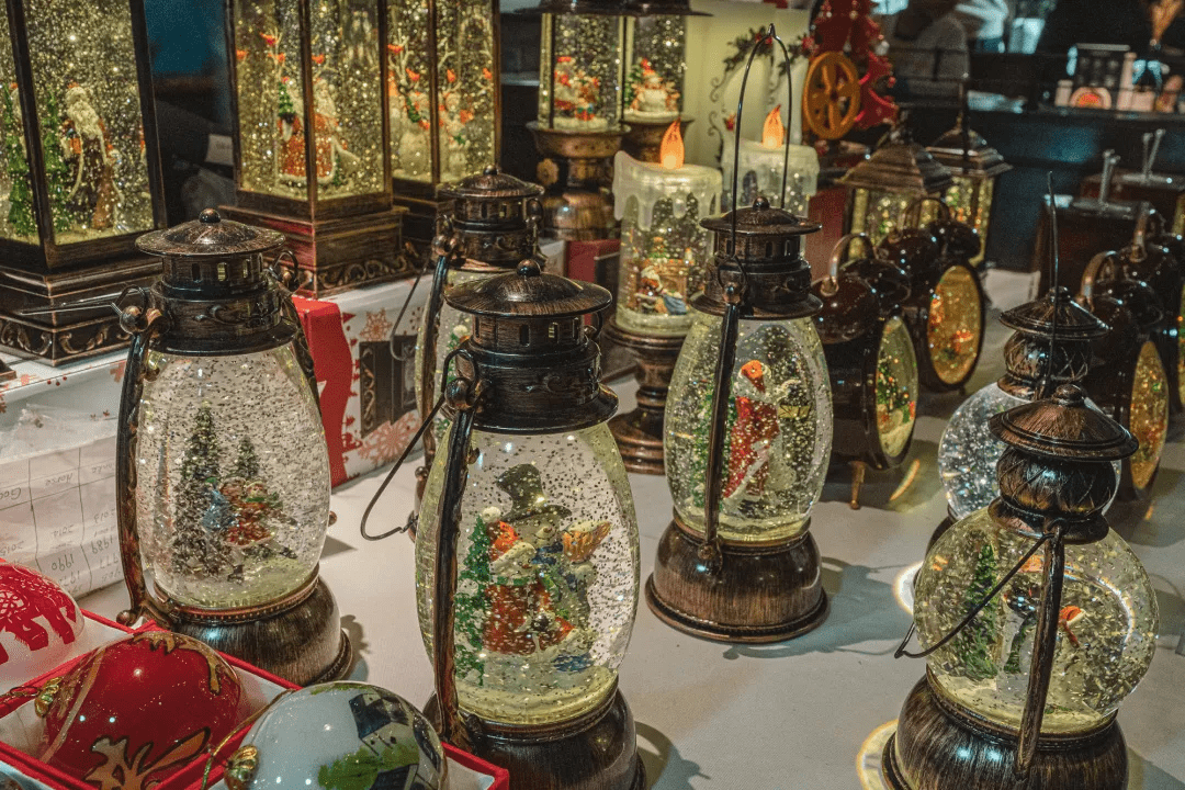 katie crichton tweet media