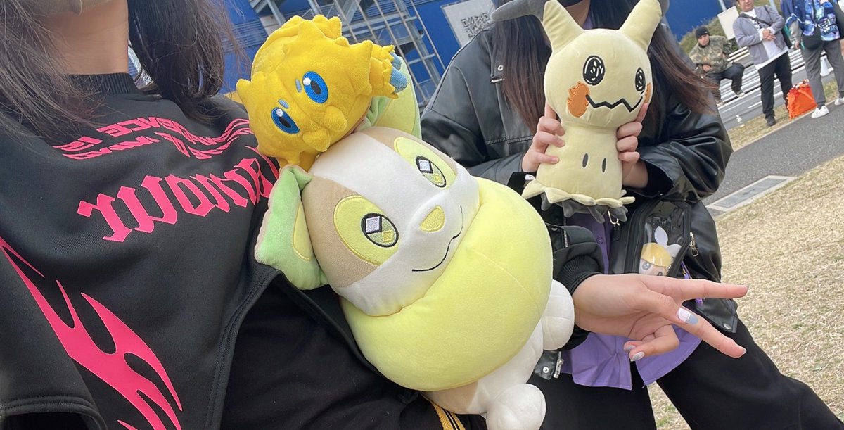 ポケミク現地いるトレーナーさん！
バトルしようぜ!!!!!!!!!!!!!!!!!!
(お会いしたいです)