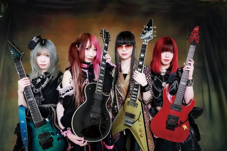 Empress_tw's tweet image. 📣お知らせ📣

現在発売中のWeROCK 111に掲載されたインタビューが、WEBでも公開されました！

ジリオンモード3バンドのギタリスト座談会、ぜひチェックよろしくお願いいたします✨

rockinf.net/eyes/?p=10158

#WeRock  #Empress