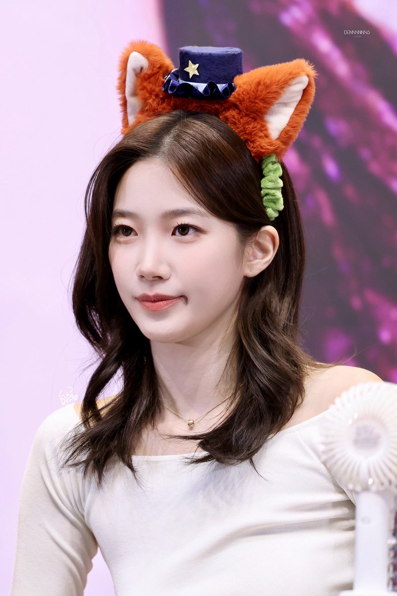 DENNNNNNS tweet media