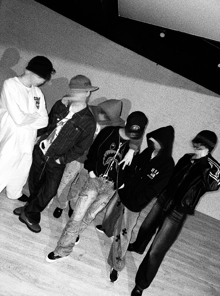 FRAMETHE_X's tweet image. X is comming soon

#FRAMETHEX #FRAMETHE_X #FTX #프레임더엑스