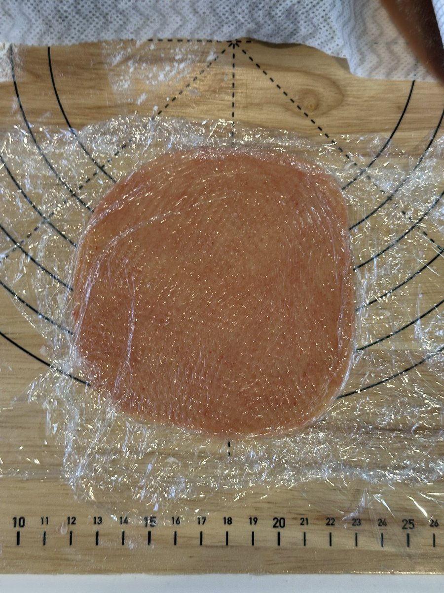 パンをこねるねこのて🐱🥖 tweet media