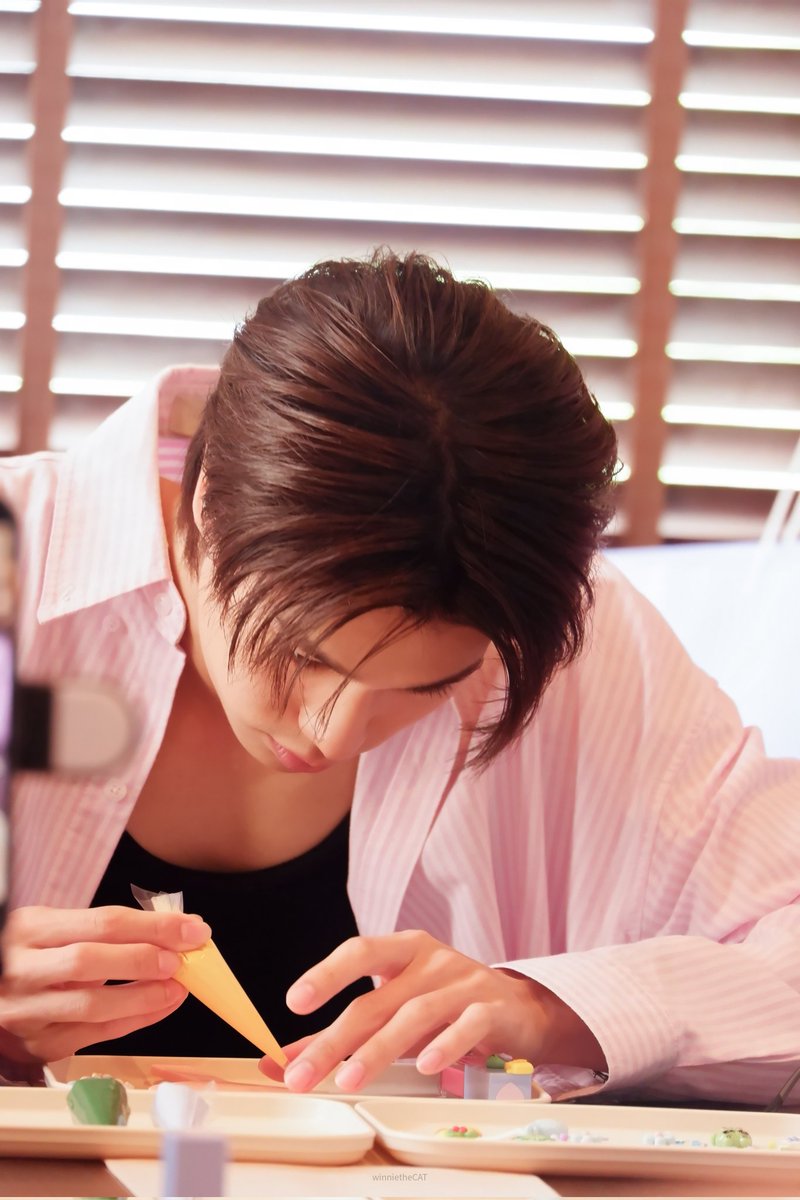 He is The(e) CAT tweet media