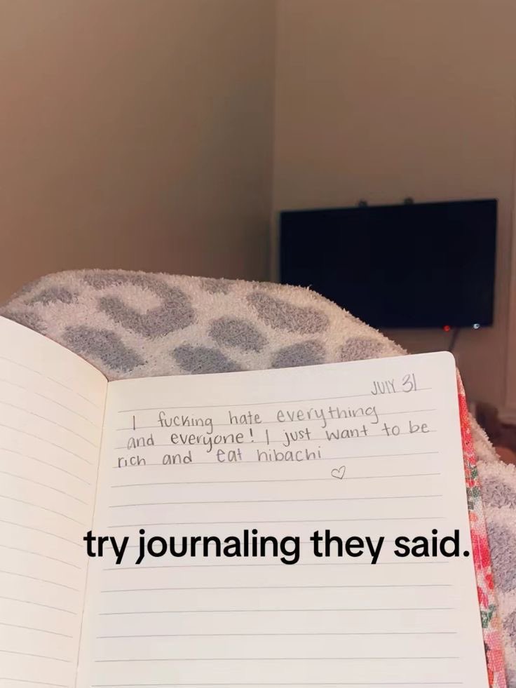 girlsnotes_'s tweet photo. https://t.co/Z4MTrOrn0U