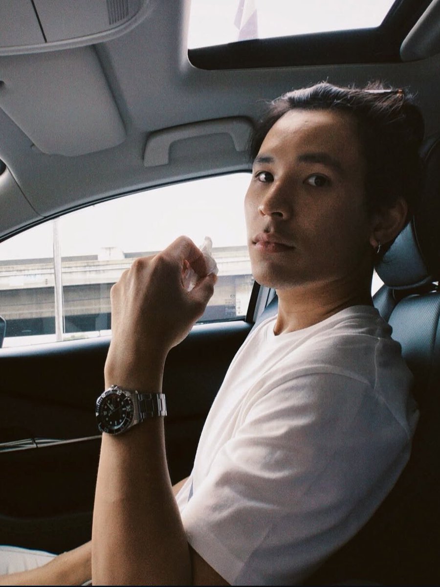 him 💌 tweet media