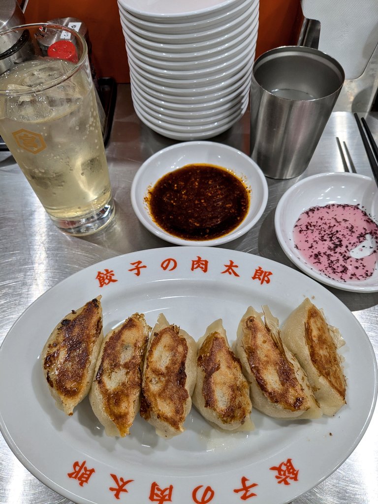 さいみん tweet media