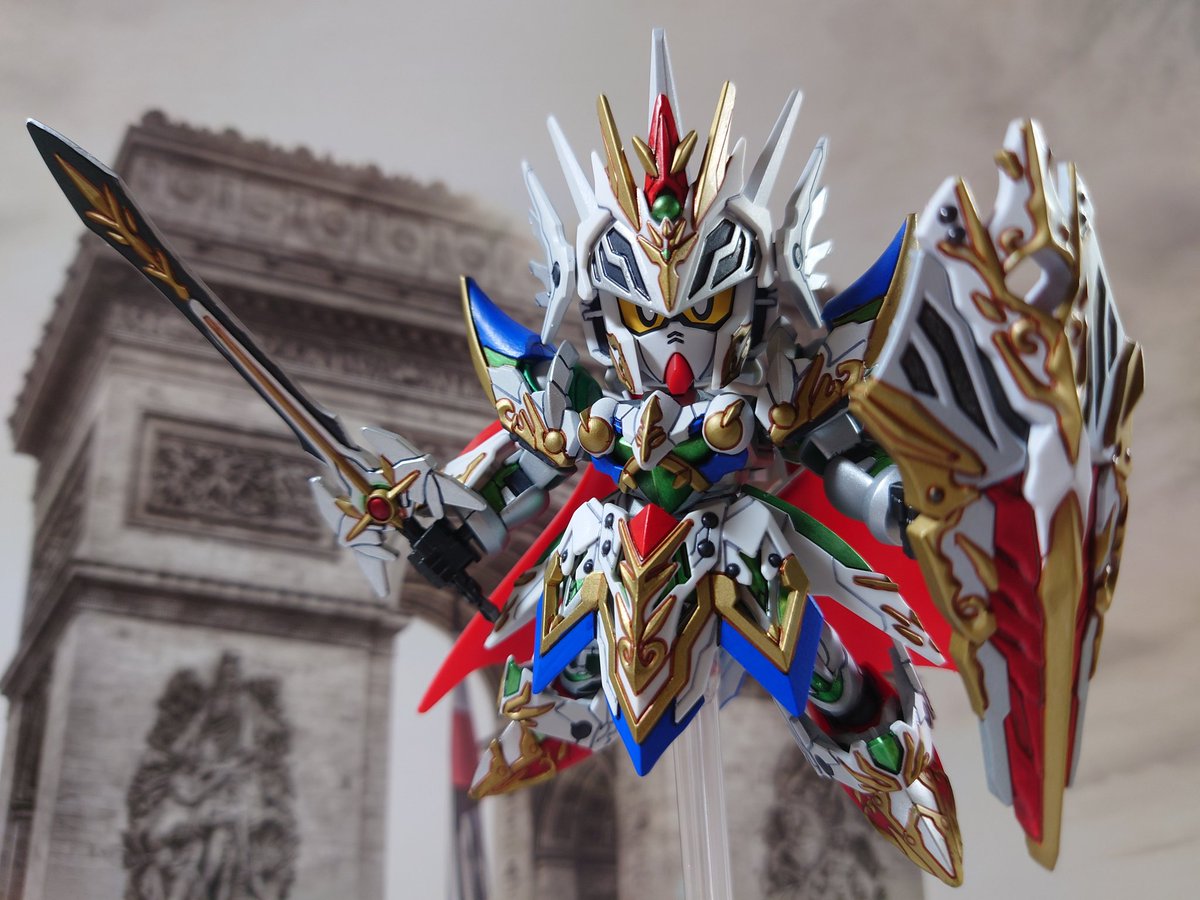 むむむ tweet media