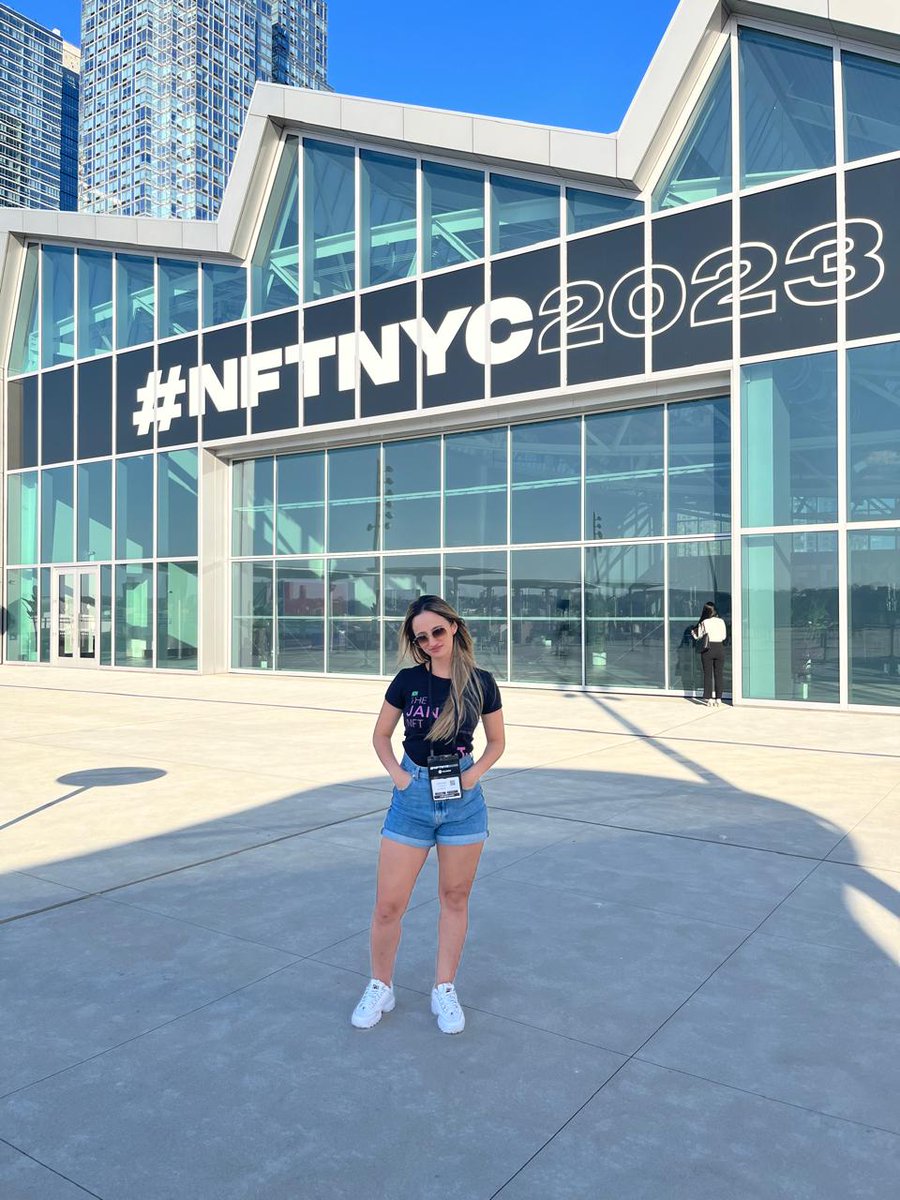 Jana 👑 tweet media