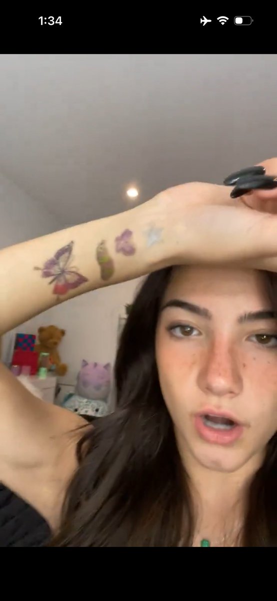 charli slave tweet media