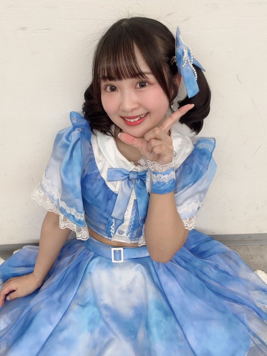 layn_marichi's tweet photo. 初期Layn一日限定復活ありがとうございました！
この場所がずっとずっと大切な青春☔️💙🩵 https://t.co/AV3NgB72CJ