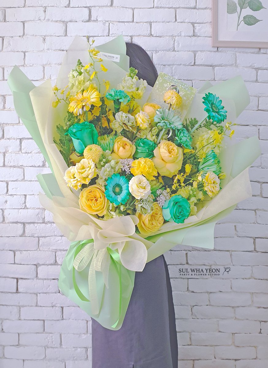 MY ONLY XIA tweet media