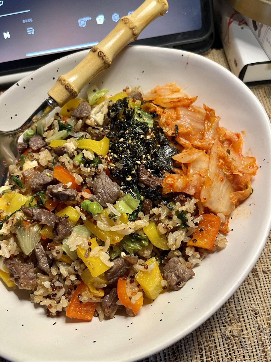 raven sky warner tweet media