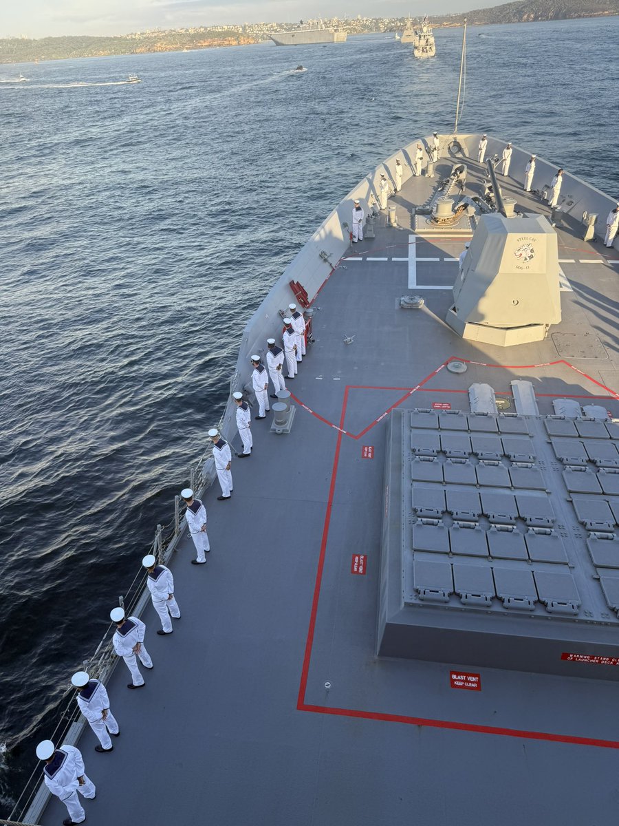 Mike Carlton tweet media