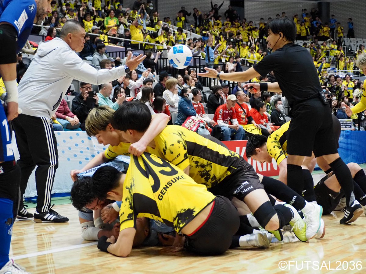 FUTSAL2036 tweet media