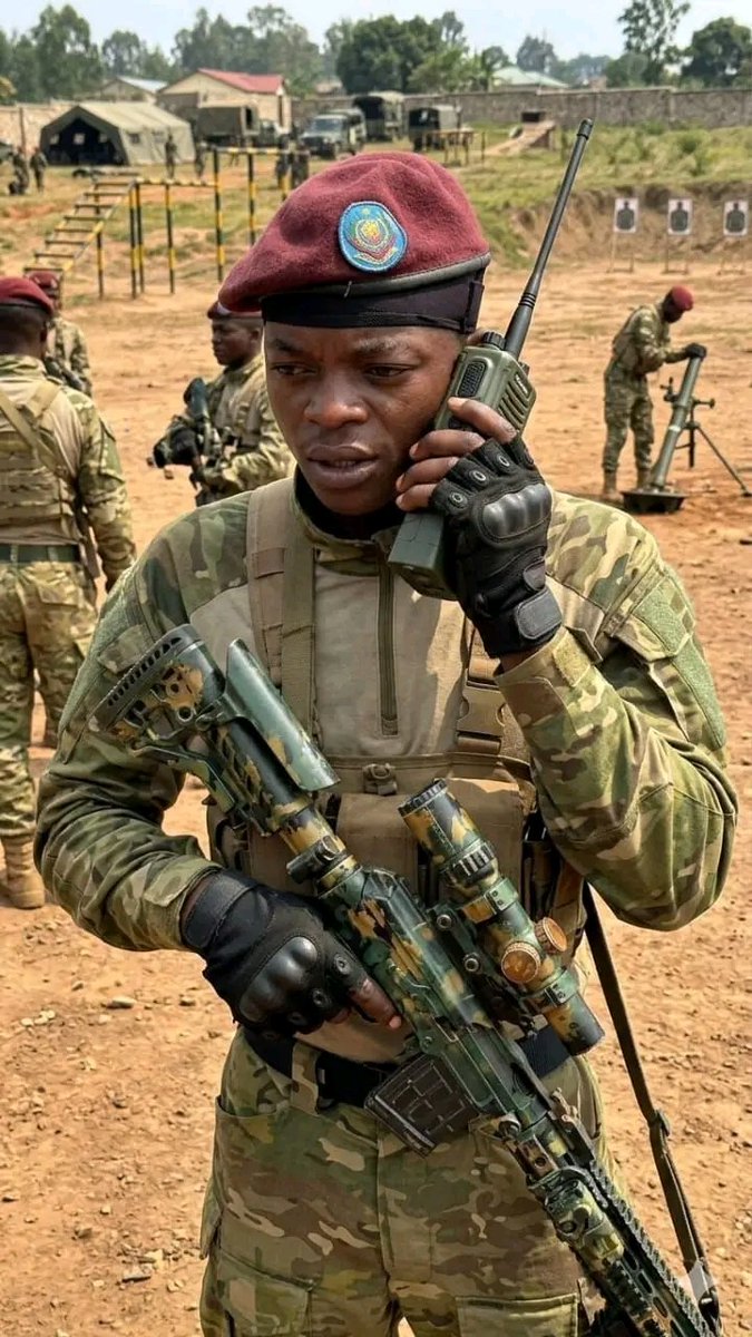 mulikuza_jordan's tweet image. ‼️🔴‼️La #guerre laisse des cicatrices… mais c’est #parfois le prix à #payer pour #arracher la paix 🇨🇩
On ne gagne pas une guerre avec des paroles, mais avec du #courage, du #sacrifice et une volonté de fer 🔥🙏🇨🇩 force à vous nos #FARDC @SuminwaJudith