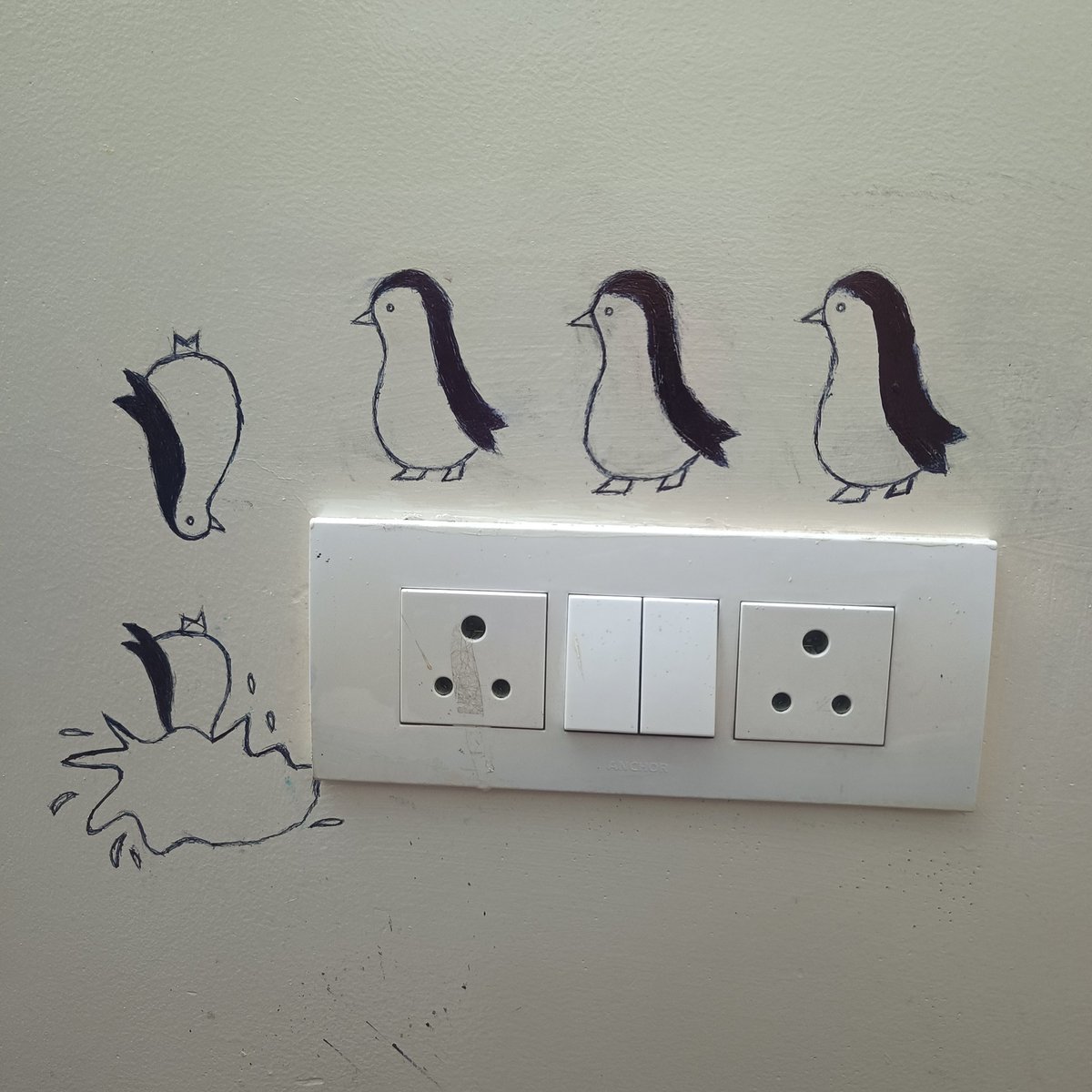 itz__meeeee's tweet photo. #Miniart 🎨🐧 https://t.co/GVZB36GrQS