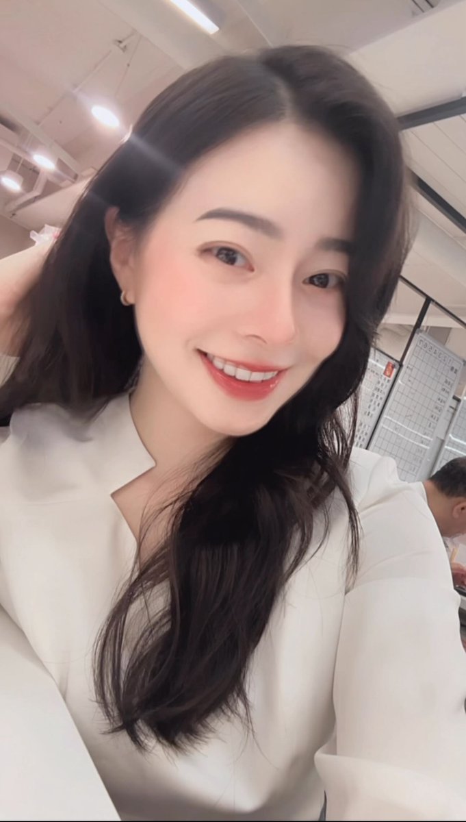 𝑳𝒆𝒙𝒖𝒔汽車銷售璇璇🚗 tweet media