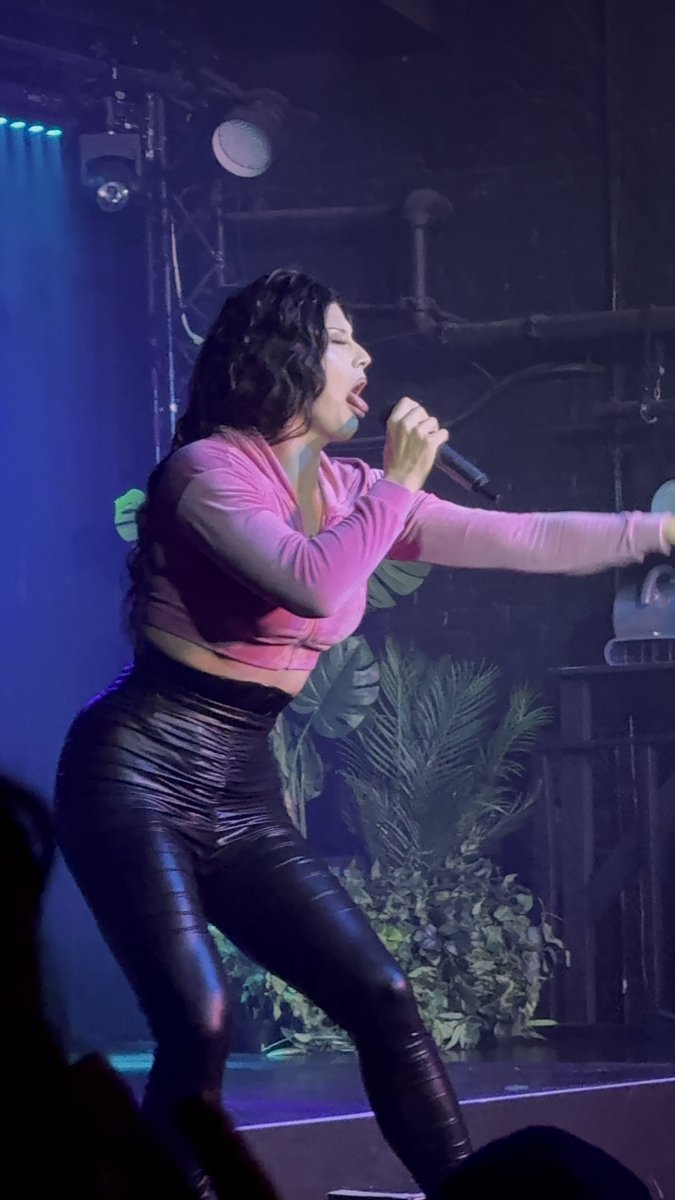 (simone)✧・゚: *✧・゚:* tweet media