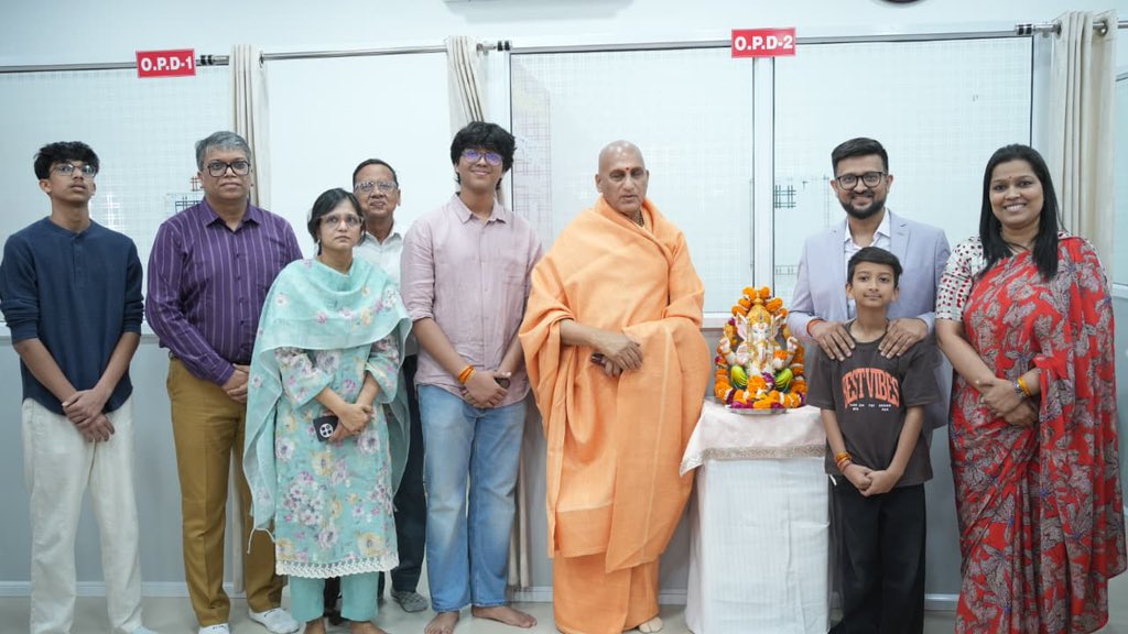 Swami Avdheshanand tweet media