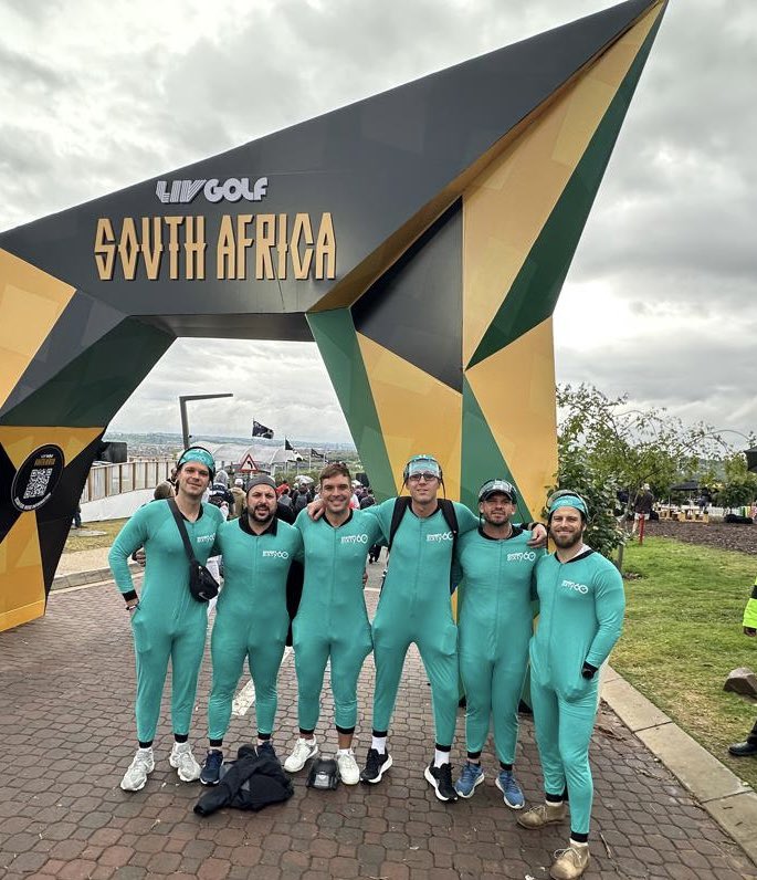 billytweedie7's tweet photo. @GaytonMcK @livgolf_league @SouthernGuards @GaytonMcK @livgolf_league @SouthernGuards @CheckersSA bringing the energy at LIV Golf South Africa! 🇿🇦

This is what sport in South Africa is all about: unity, passion, and unforgettable moments! #LIVGolf #SouthAfrica #Sportunites https://t.co/V2AW63opMJ
