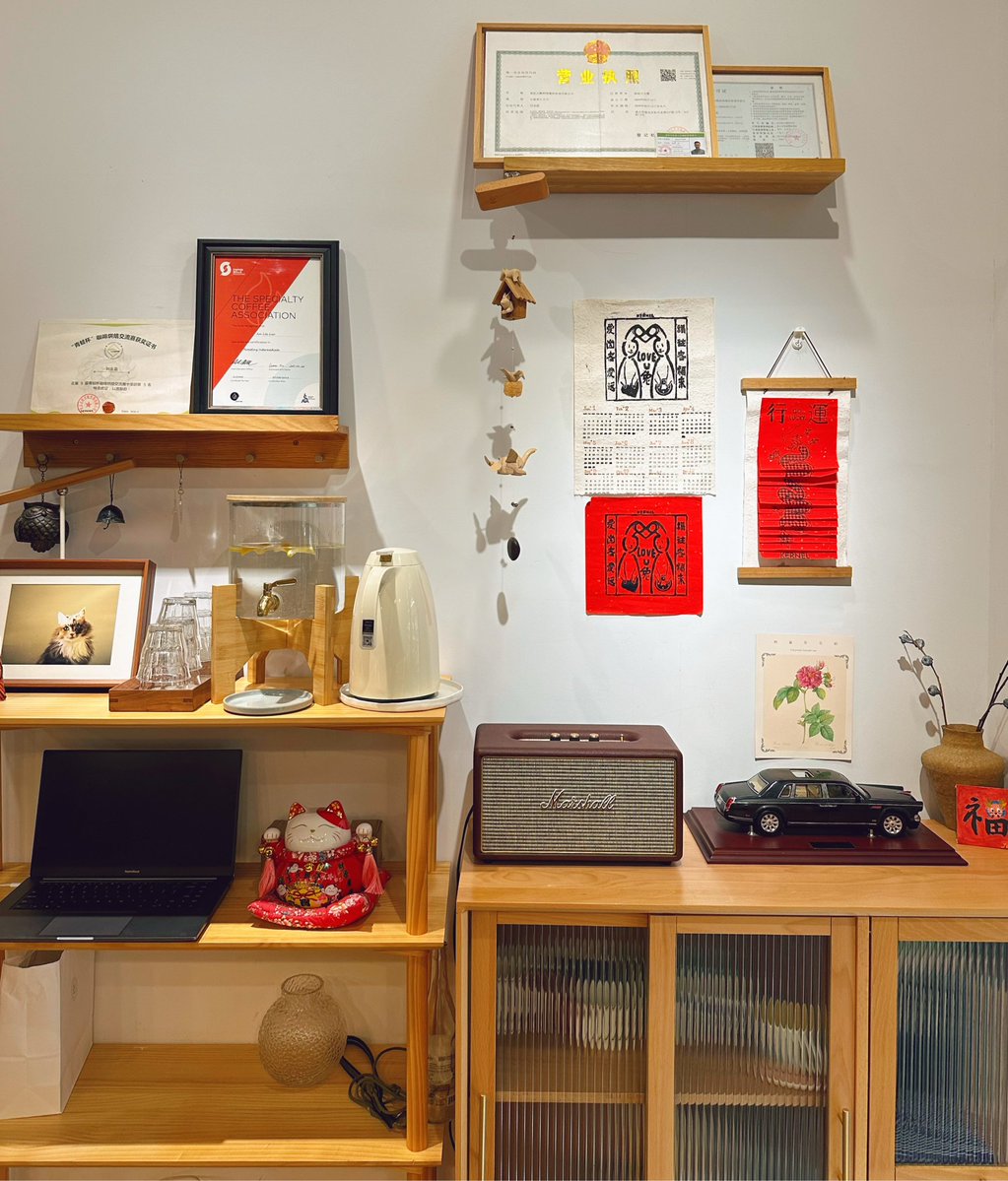 Chris Steele tweet media