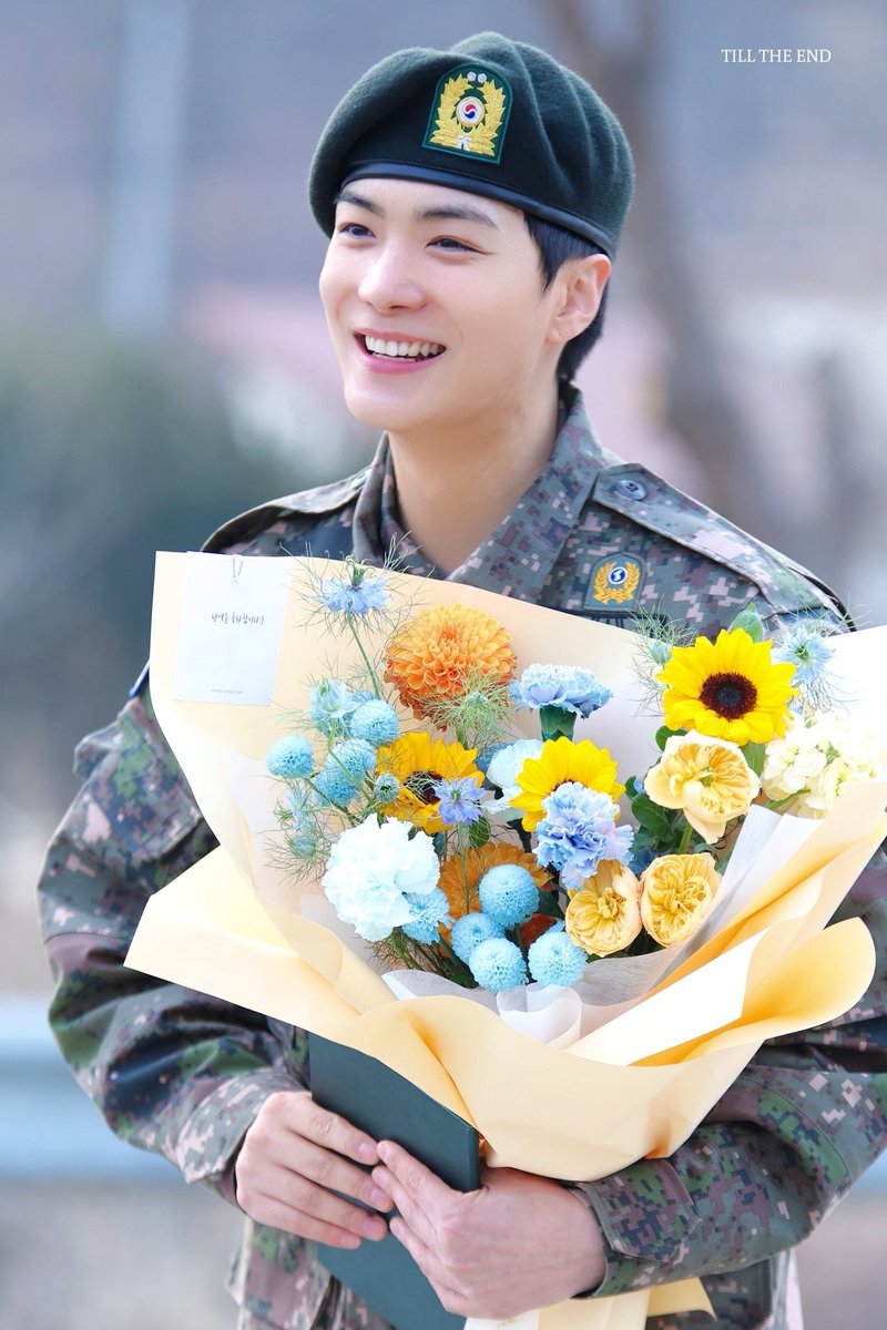 __jonghyeon is baby ✨ &U tweet media