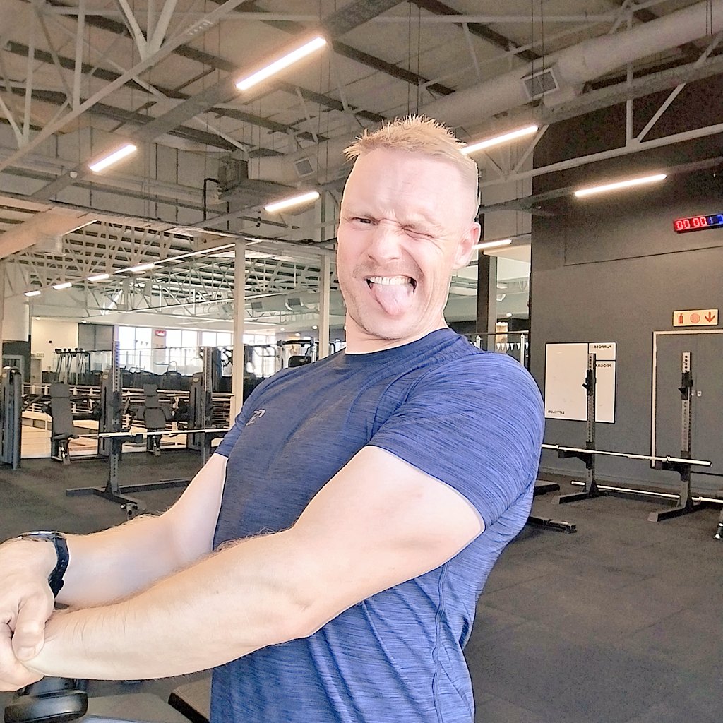 JustJames 🇿🇦🏳️‍🌈 tweet media