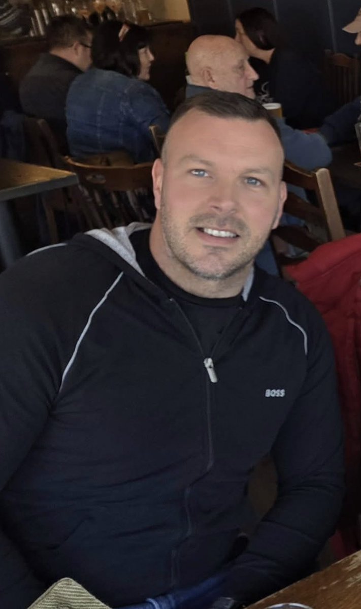 BI TRADIE LAD😈 (30K) tweet media