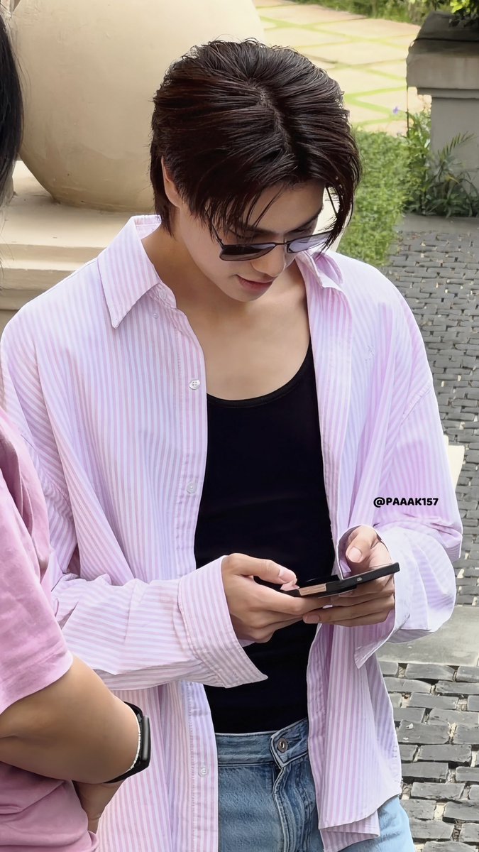 ให้เป็นพี่ตั้ง 1 รูป🫠
MAMI TRIP WITH PHUWIN

#MamixPhuwinKhaoyai
#phuwintang