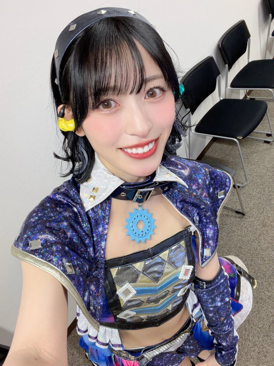 DAY2昼公演ありがとうございました！
みんなのことたーくさん見えてよかったです😈⚡️

この後すぐ！夜もよろしくお願いします🎀
#アイカツプリパラ