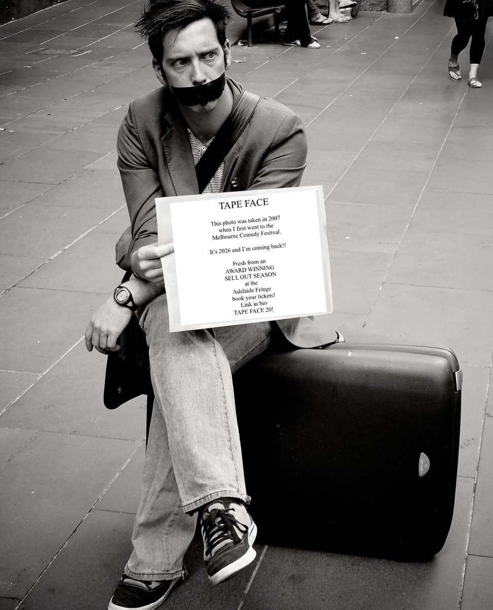 TapeFaceBoy's tweet photo. Do you know someone in Melbourne? Zoom in for details. 😶👍

https://t.co/ptMCeFxuVG https://t.co/C5ZrwXlJJA