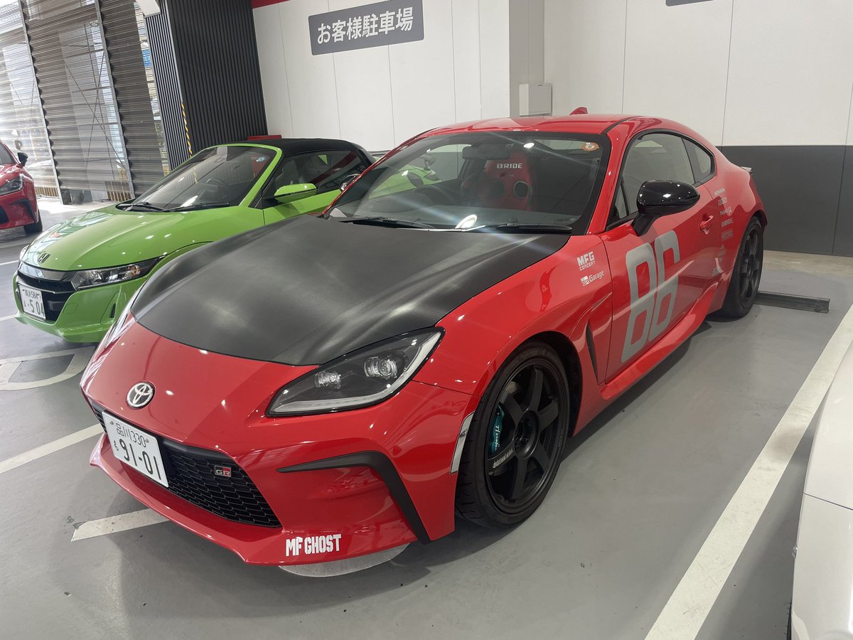 acky_fk's tweet photo. 今日、久しぶりにGR Garage Master One 東名川崎に行ってきました。
GR86 performance softwareをインストールしてもらいました。
明らかにアクセルレスポンスが変わりました。
街中では扱いやくなった感じです！

#GR86
#GR86MFGコンセプト2022 https://t.co/1mM0uaWQ5v