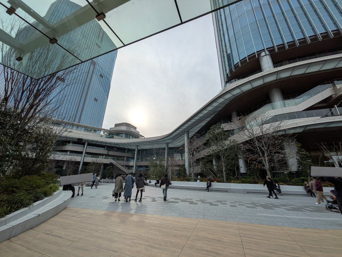 あいかわ tweet media