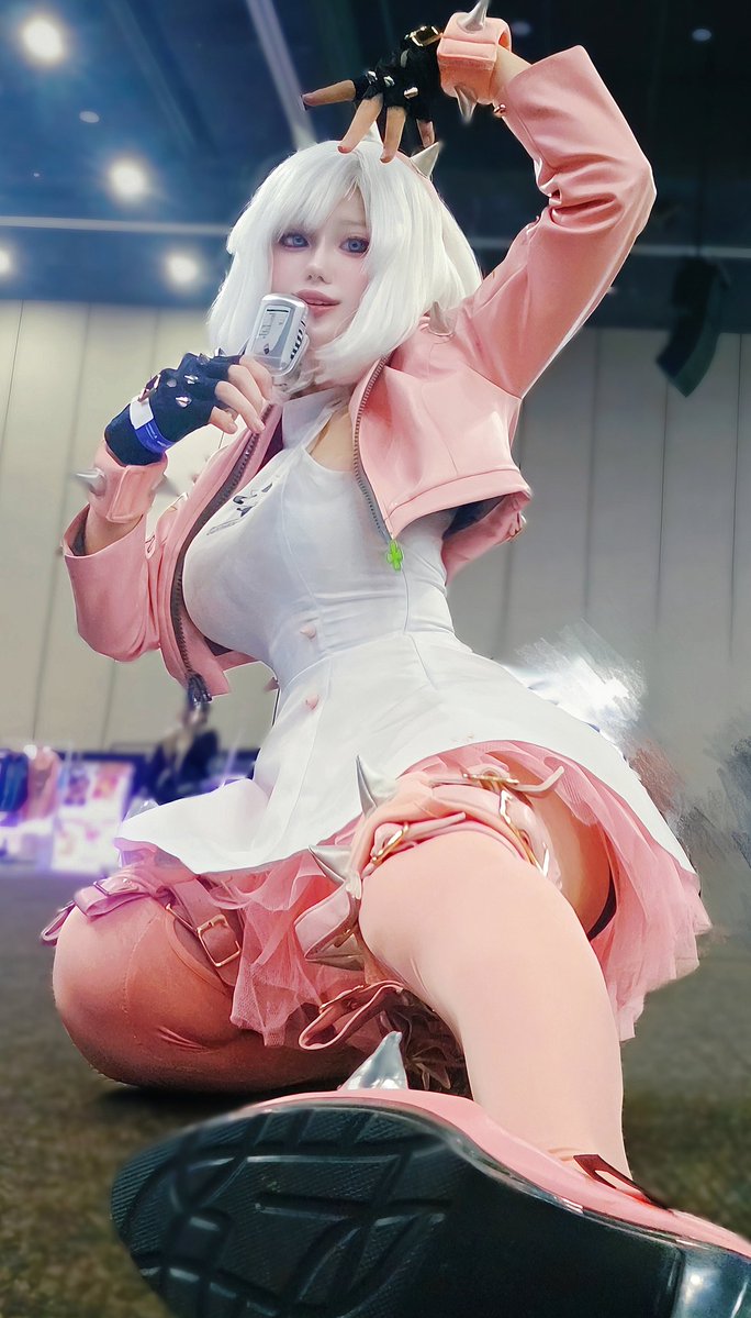 ଘHIEଓ tweet media