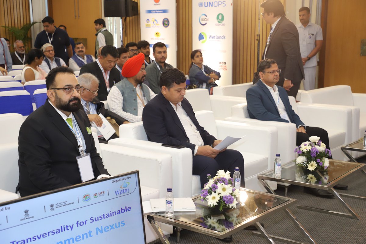 IndiaWaterFoun1's tweet image. Honoured to warmly #welcome Sh. #RajBhushanChaudharyji, Hon’ble Minister of State, #MinistryofJalShakti, GOI upon his arrival at the Water Transversality Global Awards &amp;amp; Conclave 2026 at India International Centre, Delhi on 6th March 2026...Read more linkedin.com/feed/update/ur…
