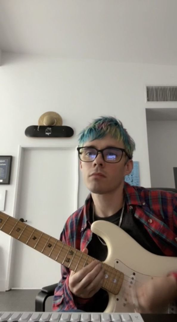 ctttnwdd tweet media